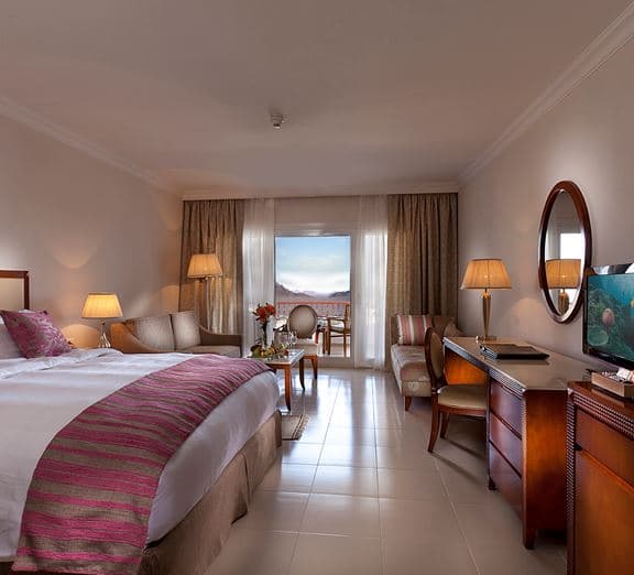 Deluxe Room Номера