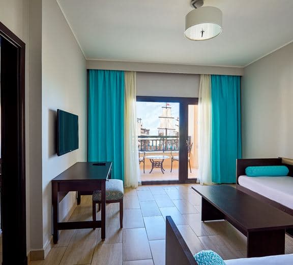 FAMILY JUNIOR SUITE Номера