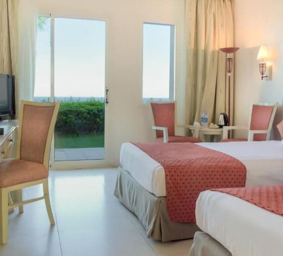 Beach Front Room Номера
