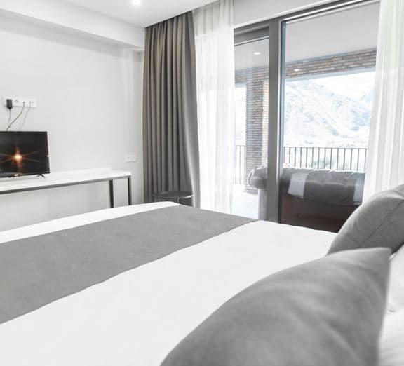 LUX WITH TERRACE Номера