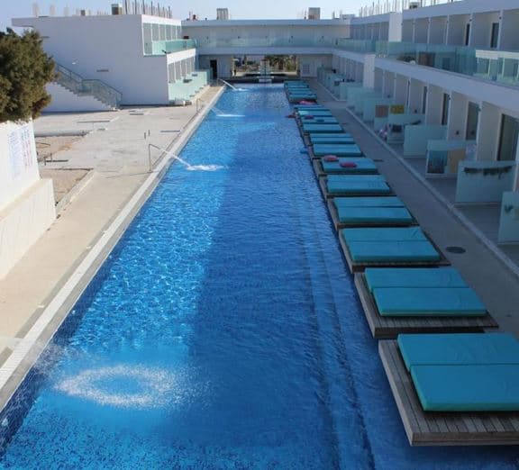 SWIM UP ROOM Номера