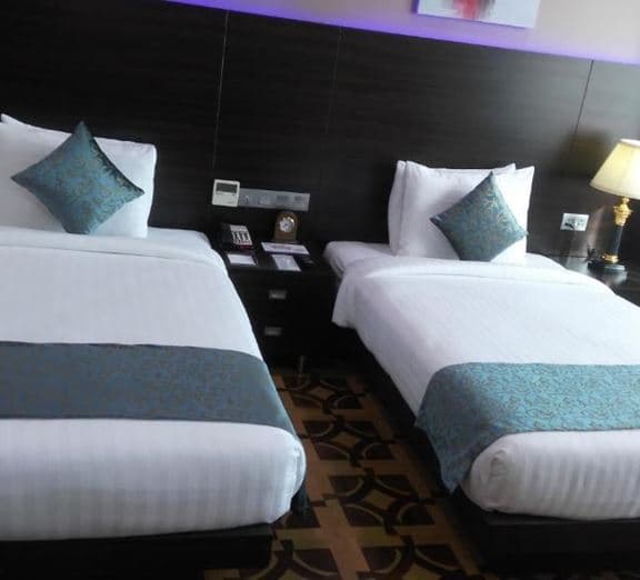 DELUXE TWIN ROOM Номера