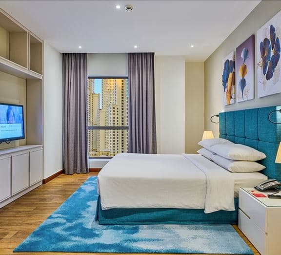 1-BEDROOM KING SUITE WITH BALCONY CITY VIEW Номера
