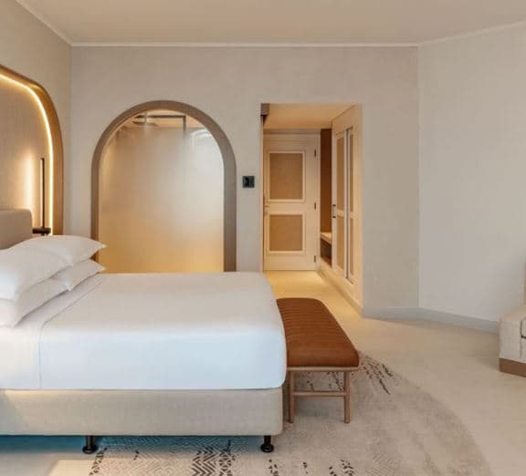 Triple Deluxe Room Номера
