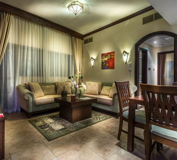 Classic One Bedroom Suite Номера
