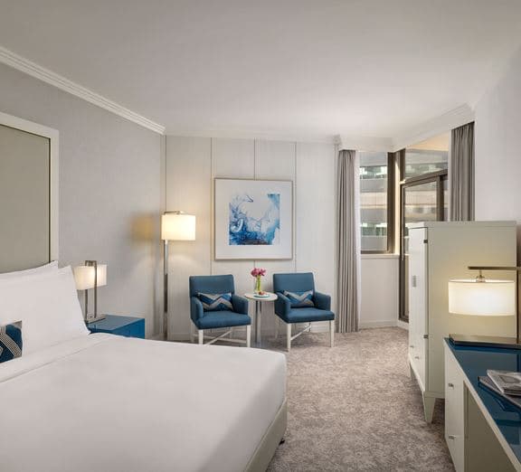 Sea View Room with Balcony Номера