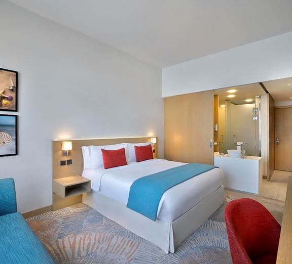 Superior Room Pool View Номера
