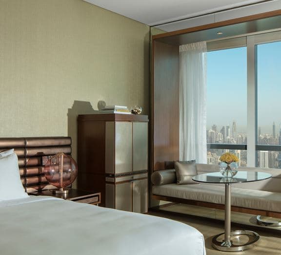 Scene Room Downtown View Номера