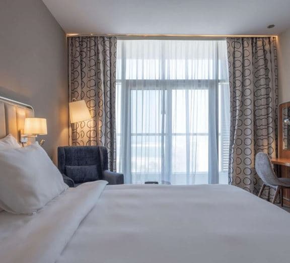 Standard Room with Balcony Номера