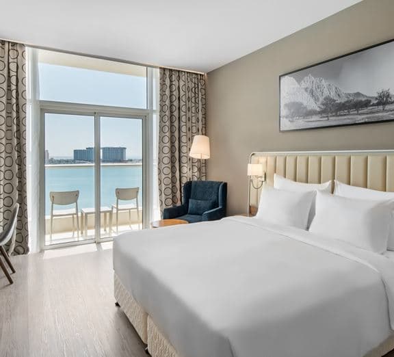 Premium Room with Sea View and Balcony Номера