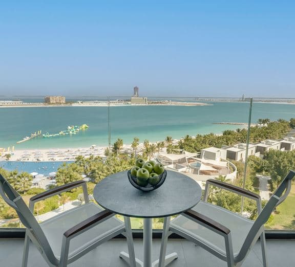 PREMIUM BEACH & POOL VIEW ROOM Номера