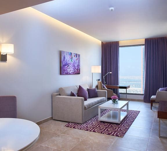 1 Bedroom Suite City View Номера