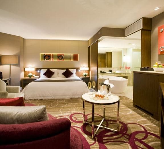 DELUXE SUITE Номера