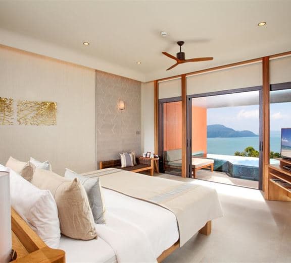 Ocean View Pool Suite West Номера