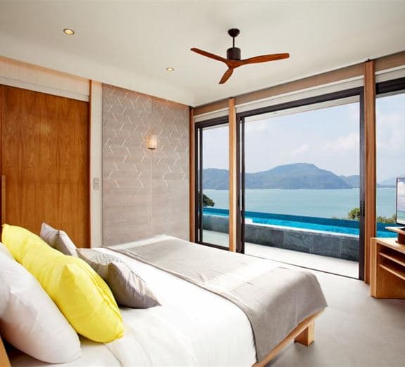 Ocean View Penthouse Номера