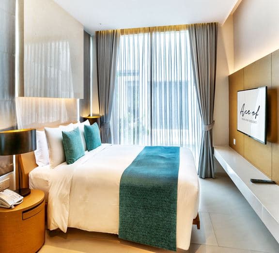 Two Bedroom Suite Premium View Номера
