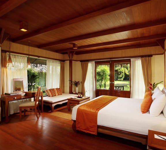 DELUXE GARDEN VIEW ROOM Номера
