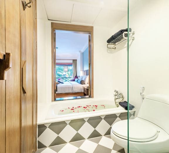 DELUXE ROOM Номера