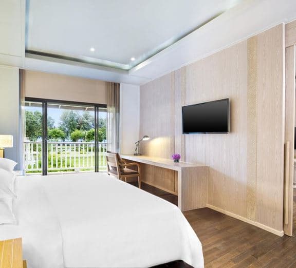 Club Sea Facing Suite Номера