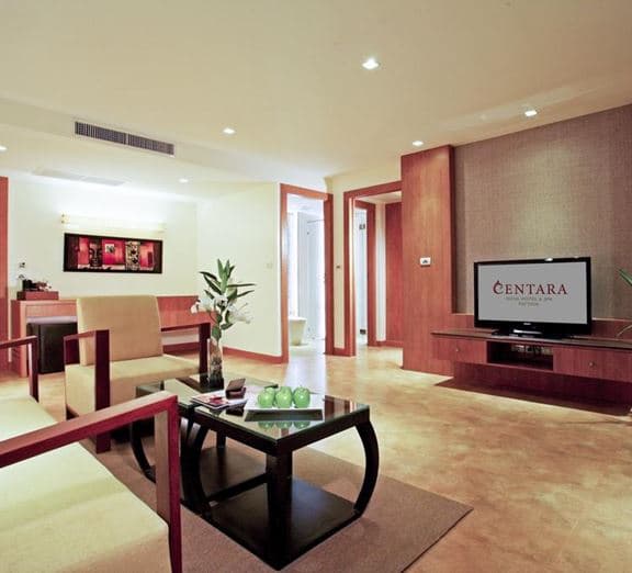 DELUXE SUITE POOL VIEW Номера