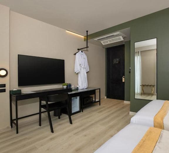 Family Conexting Room Номера