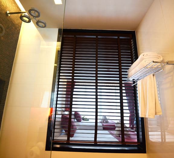 Deluxe Pool Access Номера