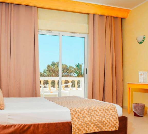 STANDARD ROOM SEA VIEW Номера
