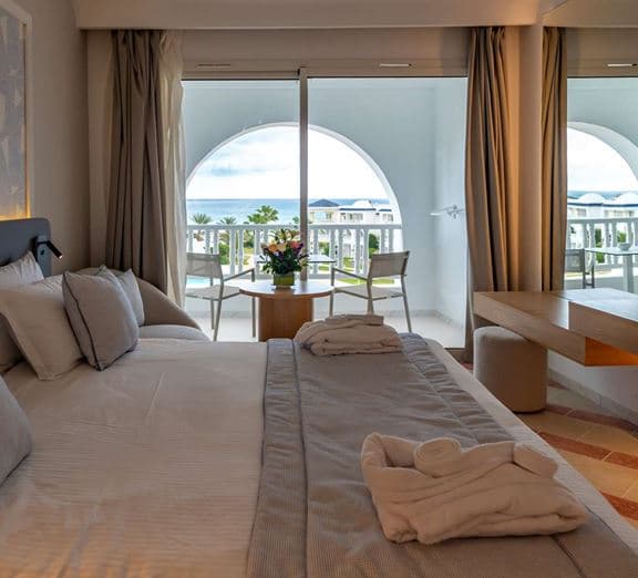 DOUBLE PREMIUM GARDEN/SEA VIEW Номера