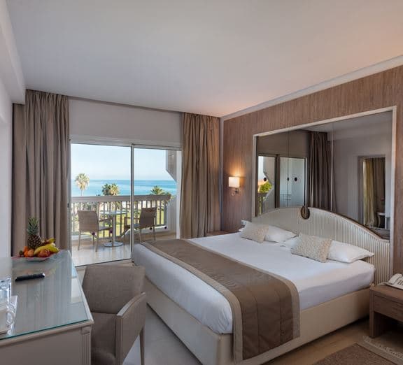 Room Superior Sea View Номера