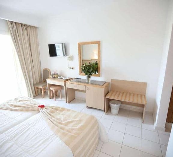 Room Standard SeaView Номера