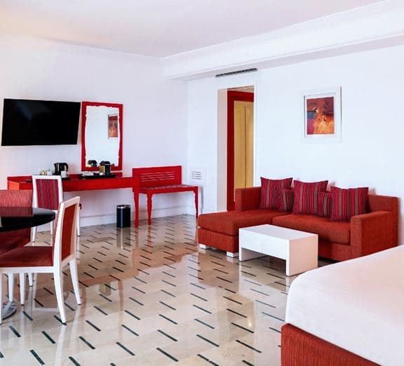 JUNIOR SUITE Номера