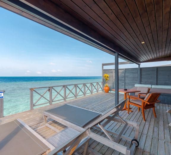 Ocean Jacuzzi Water Villa Номера