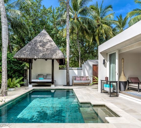 Deluxe Beach Pavilion with Pool Номера
