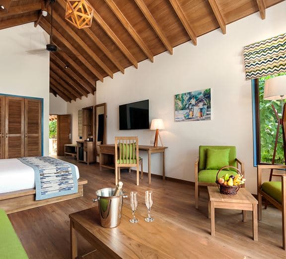 Deluxe Two Bedroom Beach Suites Номера