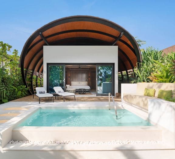 Beach Villa Pool Номера
