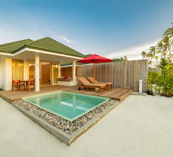 Sunset Pool Beach Villa Номера