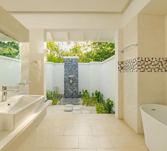 Beach Suite with Pool Номера