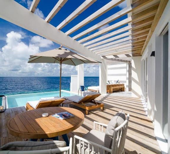 Reef Water Pool Villa Номера
