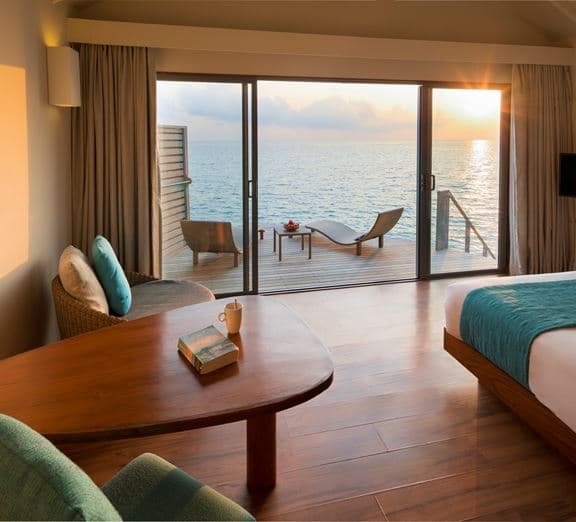 Deluxe Sunset Water Villa Номера