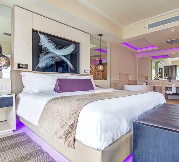 LUXURY PRESIDENTIAL ONE BEDROOM SUITE DIAMOND CLUB Номера