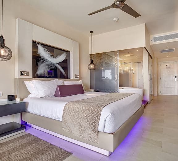 LUXURY JUNIOR SUITE OCEAN VIEW DIAMOND CLUB Номера