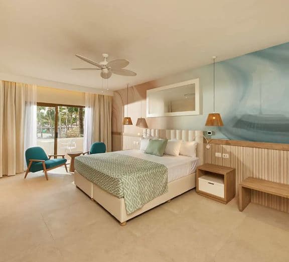 2 BEDROOM FAMILY SUITE Номера