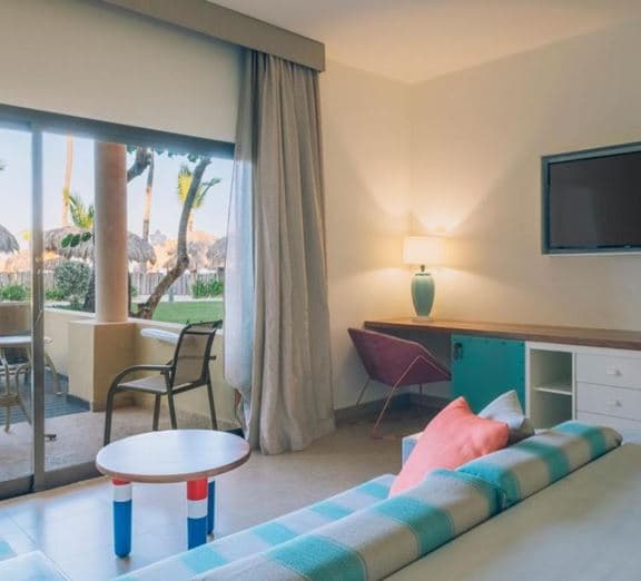 JUNIOR SUITE NEAR BEACH Номера