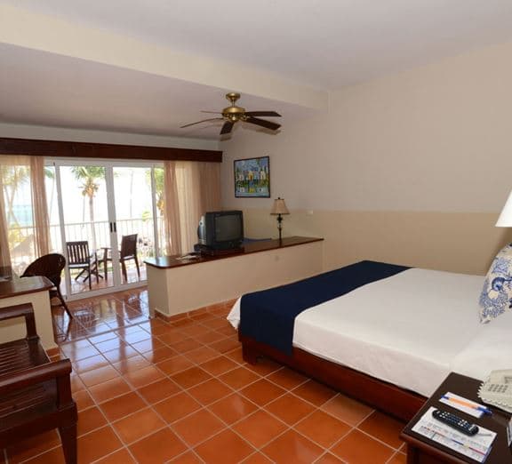 SUITE OCEAN FRONT Номера