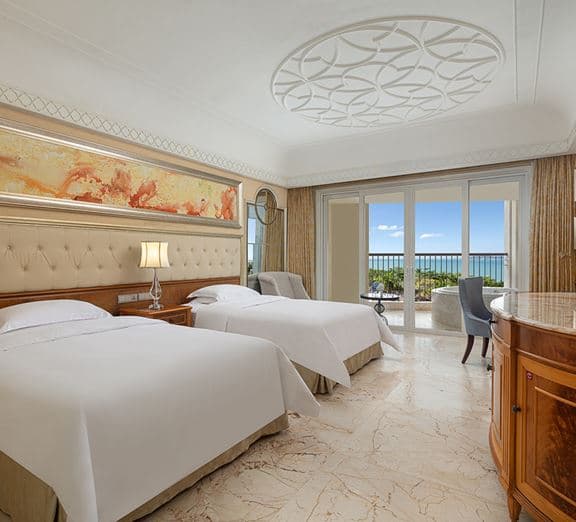 CROWNE PLAZA SEA VIEW ROOM Номера