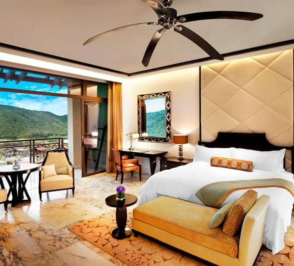 ST. REGIS QINGYUE BAY VIEW ROOM Номера