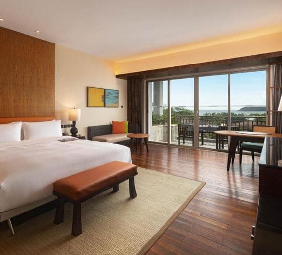 LUXURY LAGOON POOL VIEW ROOM Номера