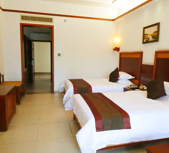 GARDEN VIEW ROOM TWIN BED IN BUILDING BB Номера