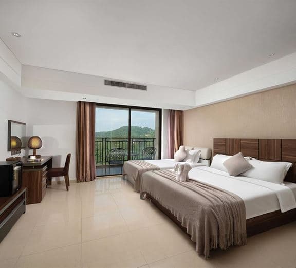 DELUXE CITY/OCEAN VIEW ROOM Номера