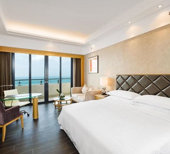 DELUXE OCEAN ROOM KING BED 180 Номера